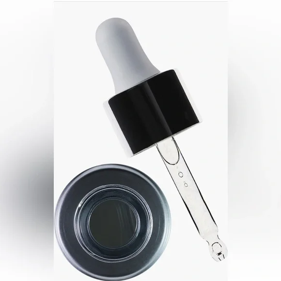 111SKIN Hyaluronic Acid Aqua Booster - Picture 3 of 3